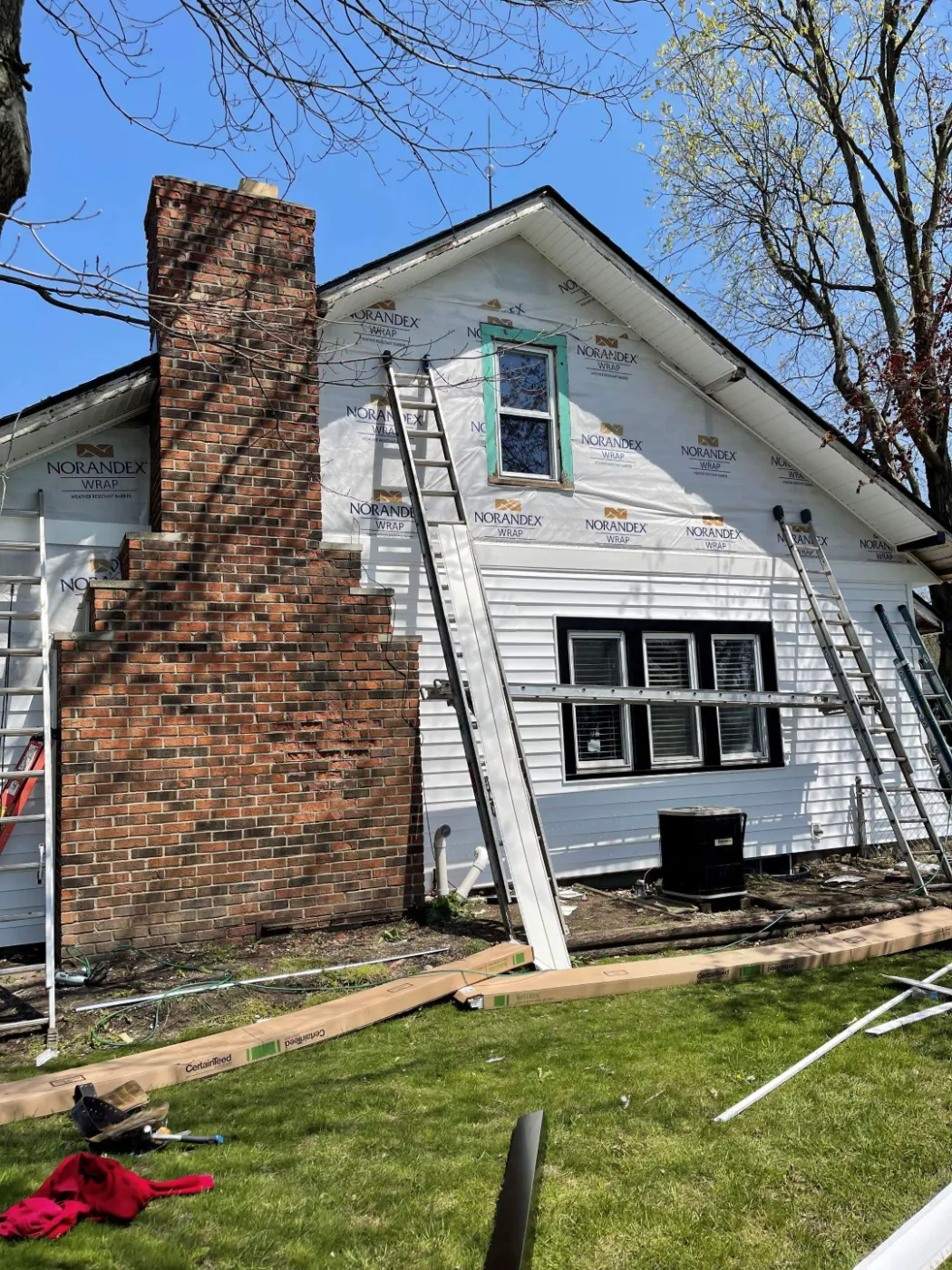 Vinyl siding replacement completed in Hickory Ridge Village